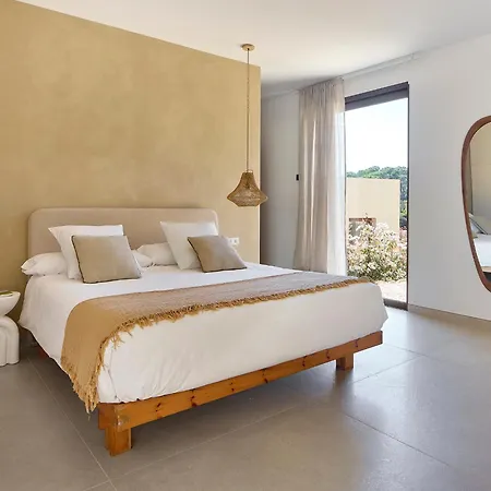 Allotjament i esmorzar Calella Brava 4*