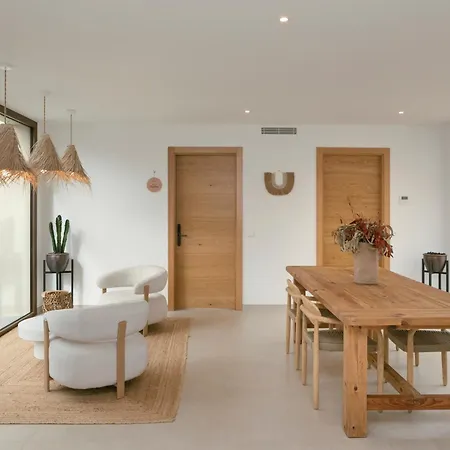 Calella Brava Couette-café 4*
